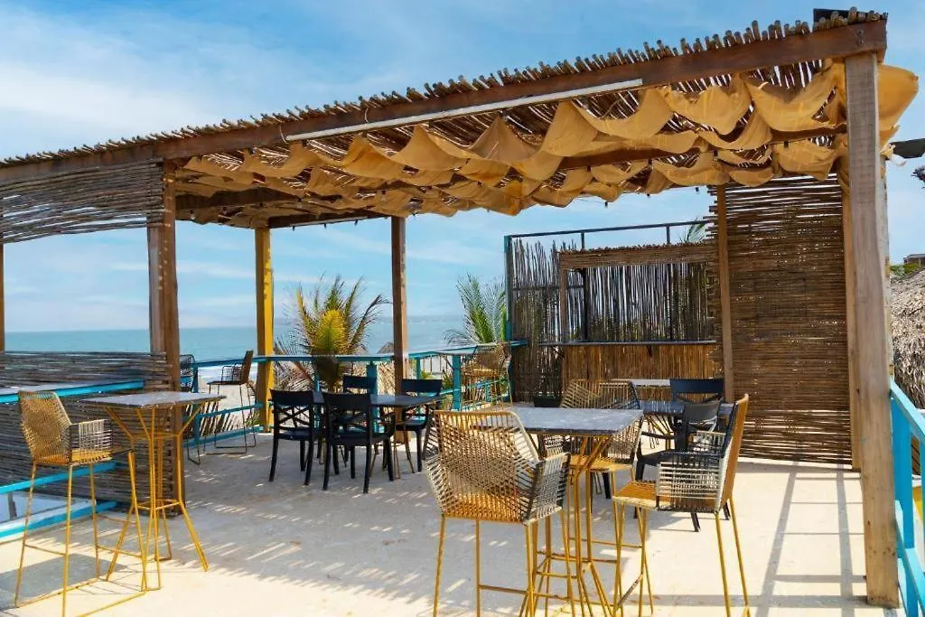 Coco Beach Cartagena 0*,