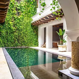 4* Hotel Casa Raynes By Masaya